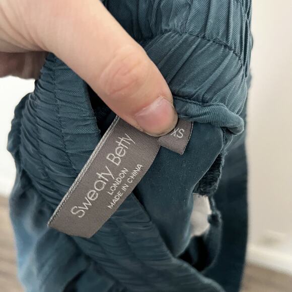 [Sweaty Betty] Teal Stargazer Blue Cargo Jogger Pants Cupro Comfortable Size XS - Picture 12 of 13